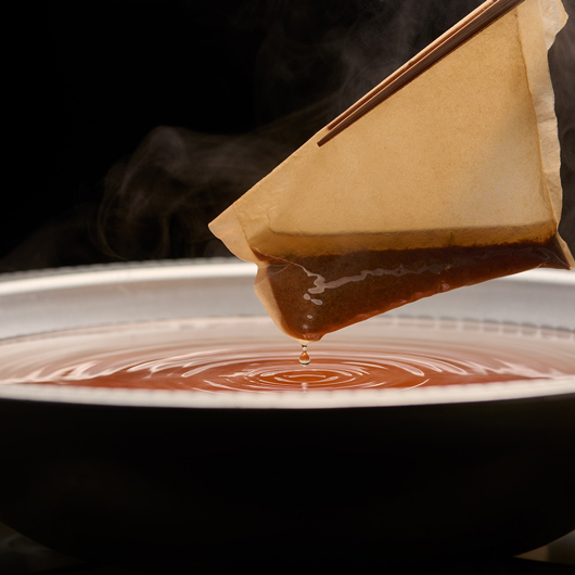 味の素（株）が50年間、ずっとつりたかった”だし”が、ようやくできました