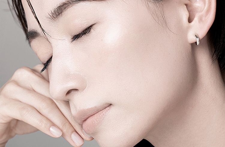 長年の研究で味の素（株）が辿り着いたアミノ美肌理論。